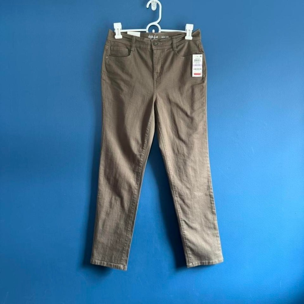 Style & Co Slim Leg Pants Women's Size 6 Petite Warm Taupe High Rise Neutral